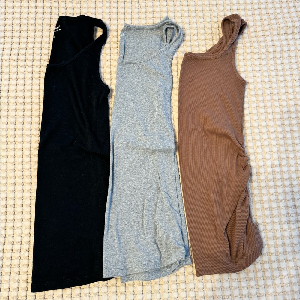Maternity clothes